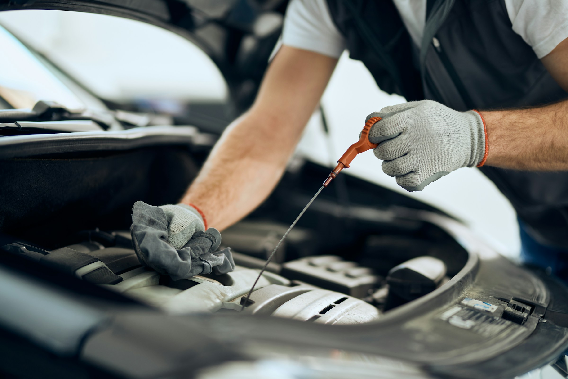 Oil change service in Calgary, Alberta